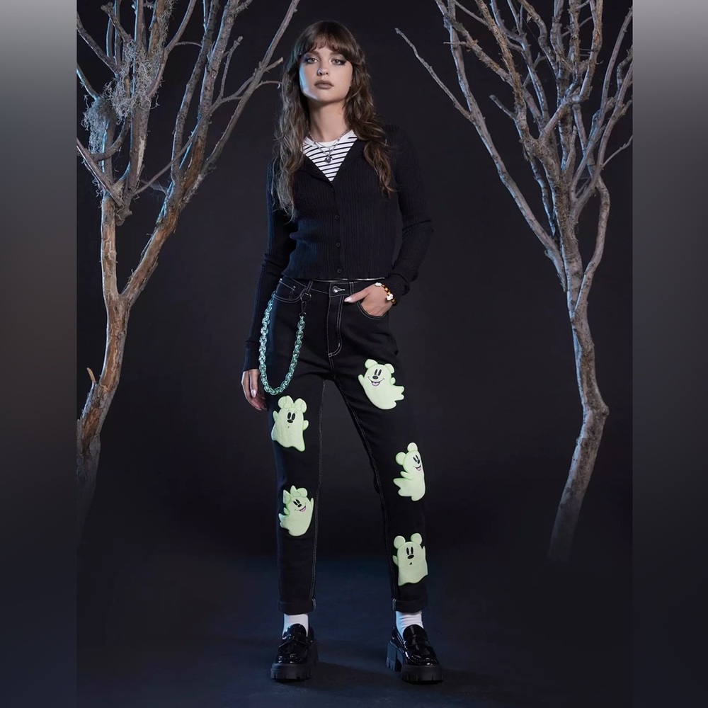 Her Universe Disney Halloween Ghost Glow-In-The-Dark Mom Jeans NWT Sizes